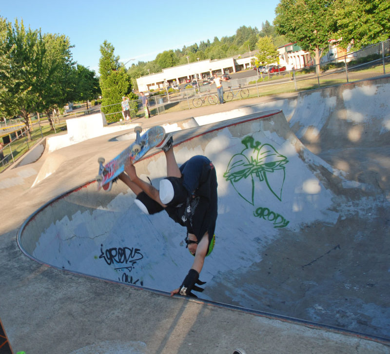 Kyle Ward: hand plant