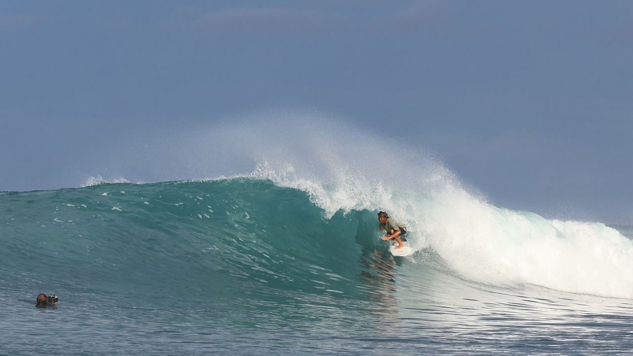 All Day Dylan Eco Impacto 2 Lite Quiver Killer testing in Indo