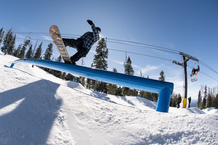 Lib Tech Dynamo Snowboard | Lib Tech 2024-2025